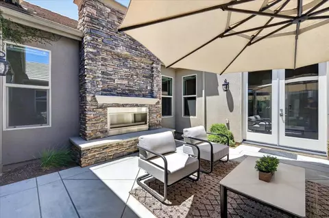 Exterior - 3396 Trenton Ave, Clovis, CA 93619 photo 7 of 24