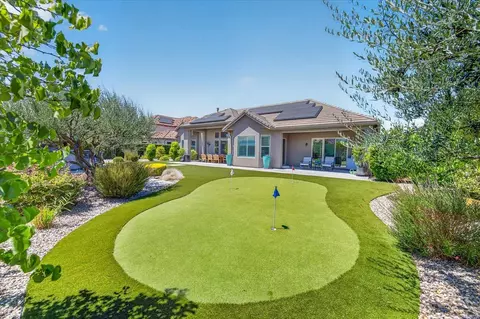 Exterior - 3396 Trenton Ave, Clovis, CA 93619 photo 14 of 24