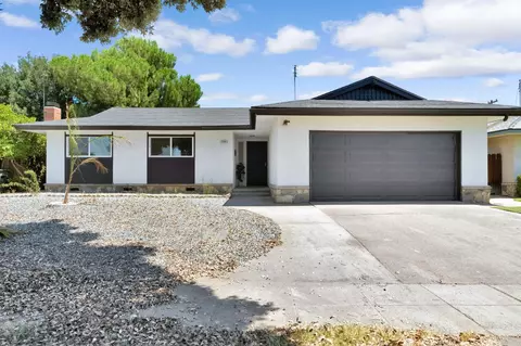 5356 N Bond St, Fresno, CA 93710