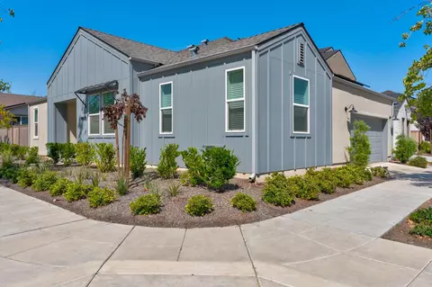 Exterior - 4035 Braden, Madera, CA 93636 photo 2 of 16