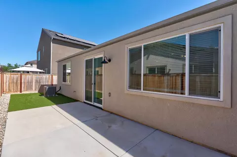 Exterior - 4035 Braden, Madera, CA 93636 photo 6 of 16