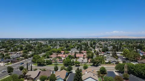 2871 Prato Ln, Clovis, CA 93611 photo 9