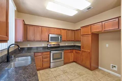 2871 Prato Ln, Clovis, CA 93611 photo 20