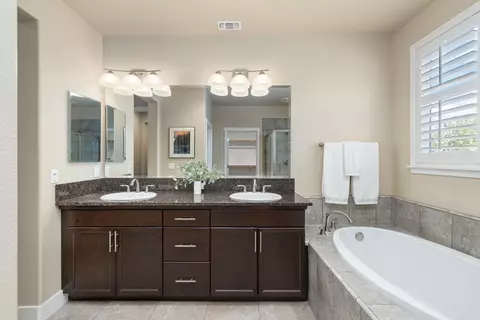1276 N Redington Ave, Clovis, CA 93619 photo 25