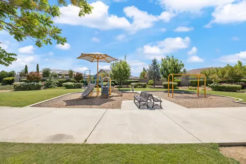 1276 N Redington Ave, Clovis, CA 93619 photo 55