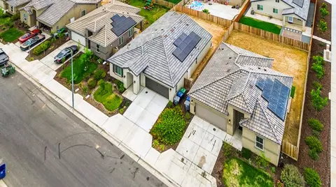 View/Area - 1140 Wasatch Dr, Madera, CA 93638 photo 2 of 5