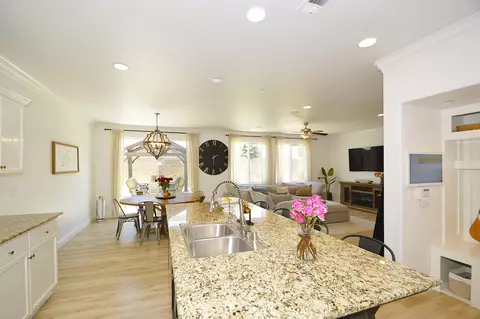 4287 Salem Ln, Clovis, CA 93619 photo 11