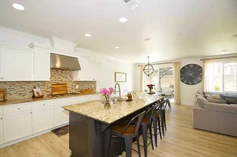 4287 Salem Ln, Clovis, CA 93619 photo 9