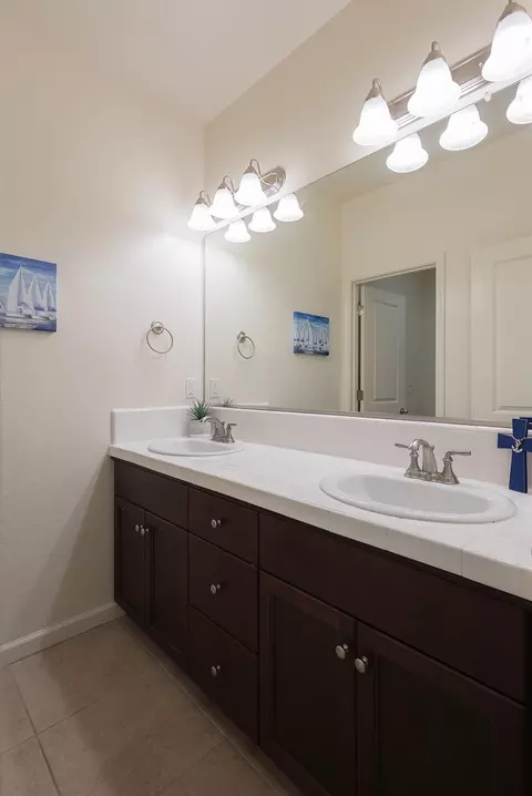 4019 Portals Ave, Clovis, CA 93619 photo 39
