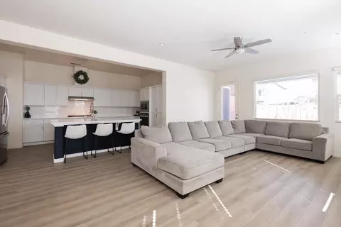4019 Portals Ave, Clovis, CA 93619 photo 37