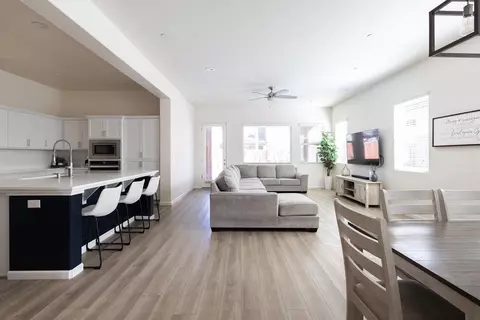 4019 Portals Ave, Clovis, CA 93619 photo 36