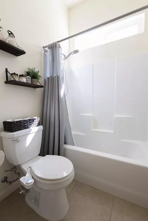 4019 Portals Ave, Clovis, CA 93619 photo 8