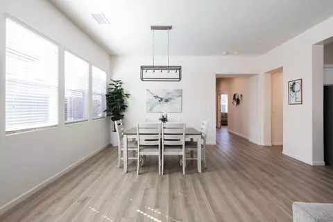 4019 Portals Ave, Clovis, CA 93619 photo 35