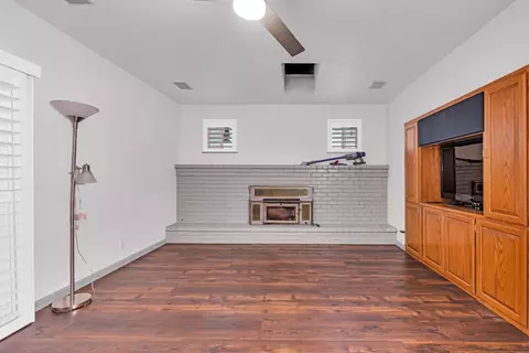 Living - 2830 Dunn Rd, Merced, CA 95340 photo 4 of 6