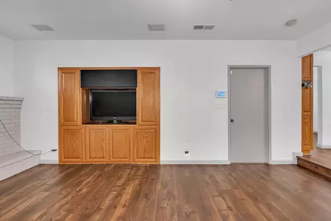 Living - 2830 Dunn Rd, Merced, CA 95340 photo 3 of 6