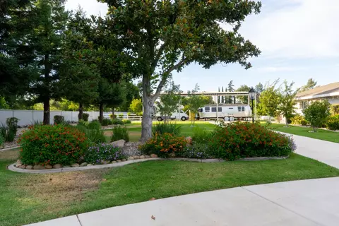 Exterior - 2830 Dunn Rd, Merced, CA 95340 photo 7 of 27