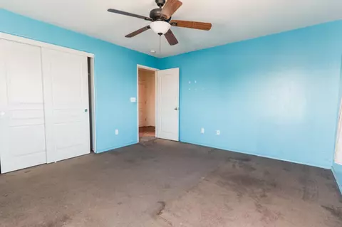 Bedroom - 5145 E Benjamin Ave, Fresno, CA 93727 photo 4 of 11