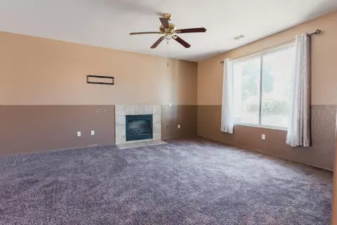 Living - 5145 E Benjamin Ave, Fresno, CA 93727 photo 3 of 3