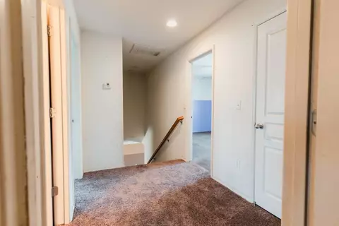 Entry Way - 5145 E Benjamin Ave, Fresno, CA 93727 photo 4 of 6