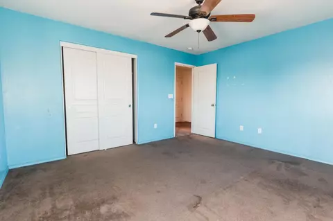 Bedroom - 5145 E Benjamin Ave, Fresno, CA 93727 photo 5 of 11