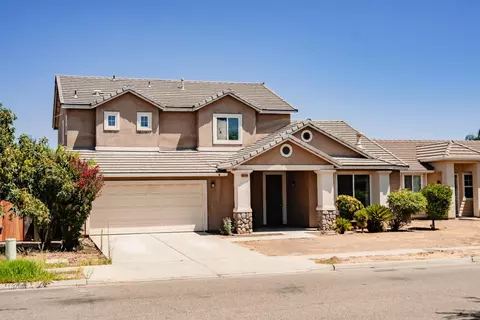 Exterior - 5145 E Benjamin Ave, Fresno, CA 93727 photo 2 of 9