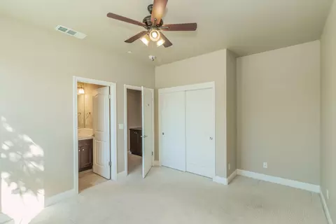 3569 Portals Ave, Clovis, CA 93619 photo 13