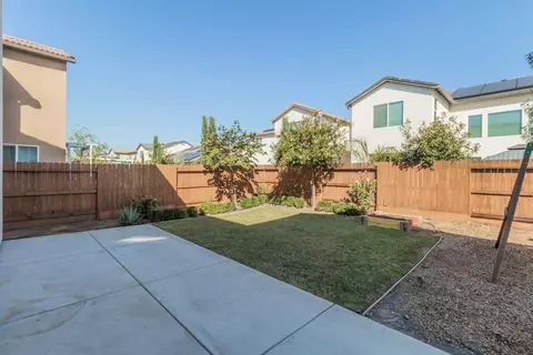 3569 Portals Ave, Clovis, CA 93619 photo 31