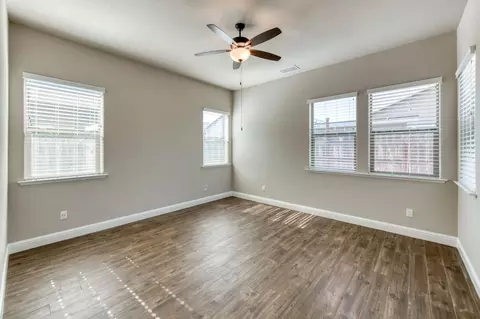 2713 Vermont Ave, Clovis, CA 93619 photo 10