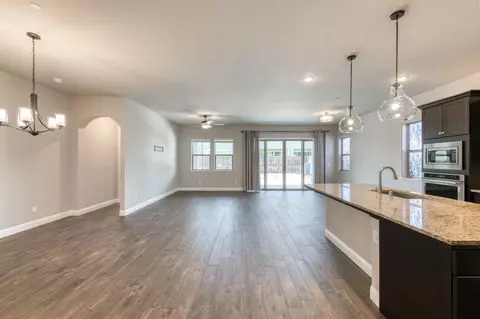 2713 Vermont Ave, Clovis, CA 93619 photo 4