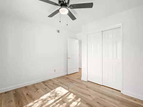Bedroom - 225 N Acacia Ave, Clovis, CA 93612 photo 4 of 6