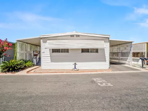 221 W Herndon Ave #184, Fresno, CA 93650
