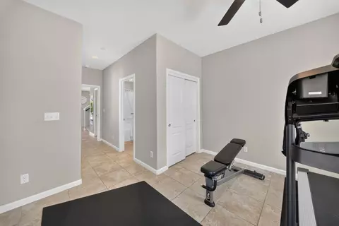 Entry Way - 3435 Bellaire Ave, Clovis, CA 93619 photo 3 of 8