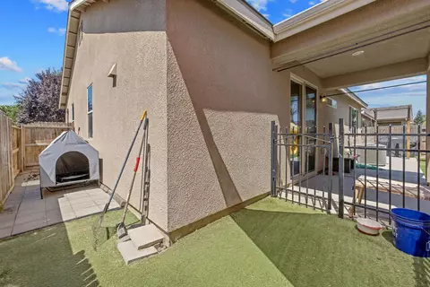 3825 E Cherry Ave, Visalia, CA 93292 photo 40