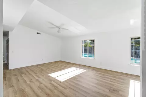 Living - 1064 Carey Ave, Clovis, CA 93611 photo 3 of 4