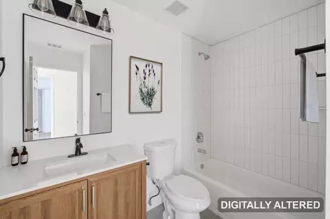 Bath - 1064 Carey Ave, Clovis, CA 93611 photo 1 of 2