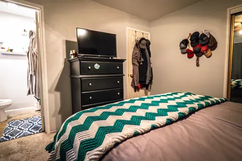 Bedroom - 2404 Dewitt Ave, Clovis, CA 93612 photo 3 of 6