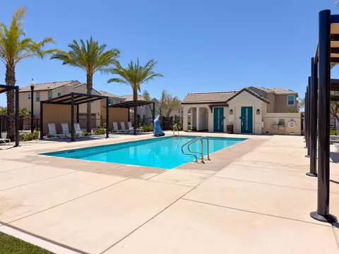 Exterior - 1108 W Encore Way W, Madera, CA 93636 photo 6 of 8