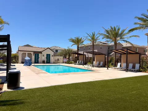 Exterior - 1108 W Encore Way W, Madera, CA 93636 photo 5 of 8