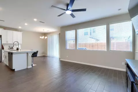 Living - 1108 W Encore Way W, Madera, CA 93636 photo 3 of 4