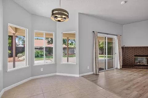 Living - 2539 Stuart Ave, Clovis, CA 93611 photo 8 of 8