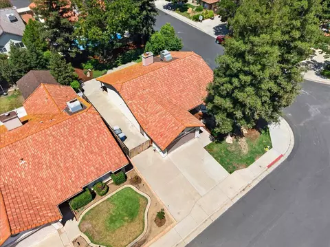 View/Area - 2539 Stuart Ave, Clovis, CA 93611 photo 1 of 9