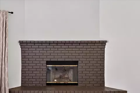 Living - 2539 Stuart Ave, Clovis, CA 93611 photo 7 of 8