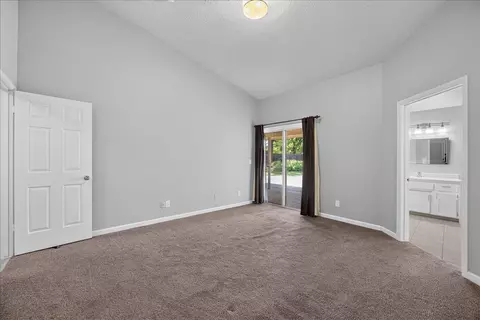 Bedroom - 2539 Stuart Ave, Clovis, CA 93611 photo 2 of 5