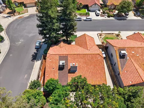 View/Area - 2539 Stuart Ave, Clovis, CA 93611 photo 4 of 9