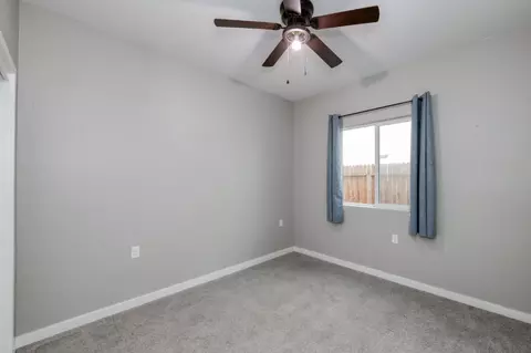 Bedroom - 1069 Wolverton Way W, Madera, CA 93636 photo 4 of 6