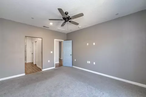 Bedroom - 1069 Wolverton Way W, Madera, CA 93636 photo 2 of 6