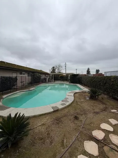 Exterior - 6837 S Granada, Madera, CA 93637 photo 3 of 3