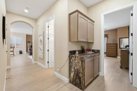 Entry Way - 1670 N Filbert Ave, Clovis, CA 93619 photo 4 of 6