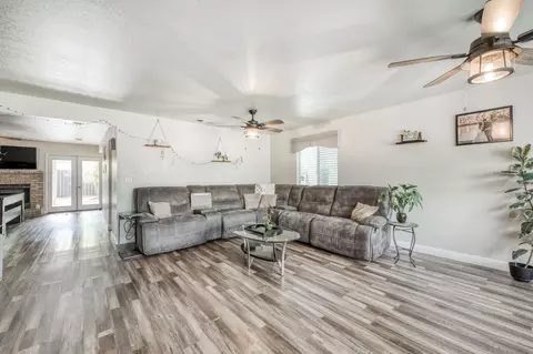 Other - 162 N Amber Ave, Clovis, CA 93611 photo 2 of 13