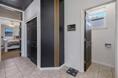Entry Way - 1114 Paradise Dr, Lemoore, CA 93245 photo 22 of 22